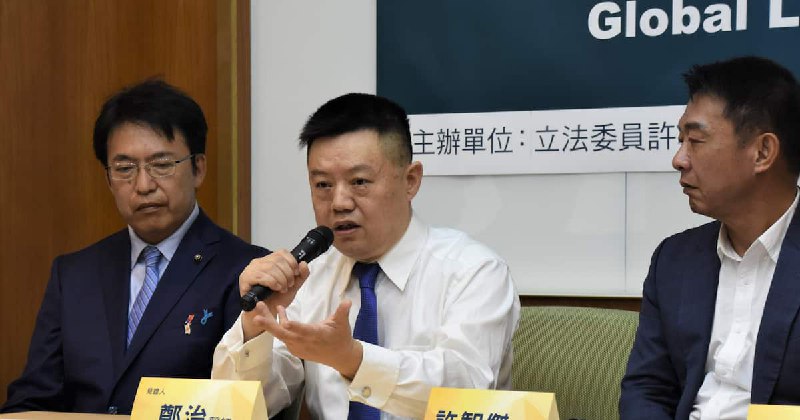 「改造車内で若い兵士の腎臓と眼球摘出」　元中国医師が「臓器狩り」証言、台湾で会見