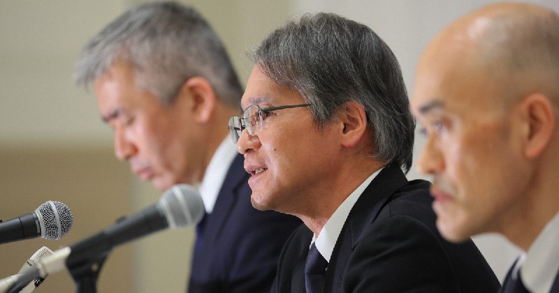 宝塚歌劇団、ハラスメントを「伝統」と美化　学校から続く上下関係