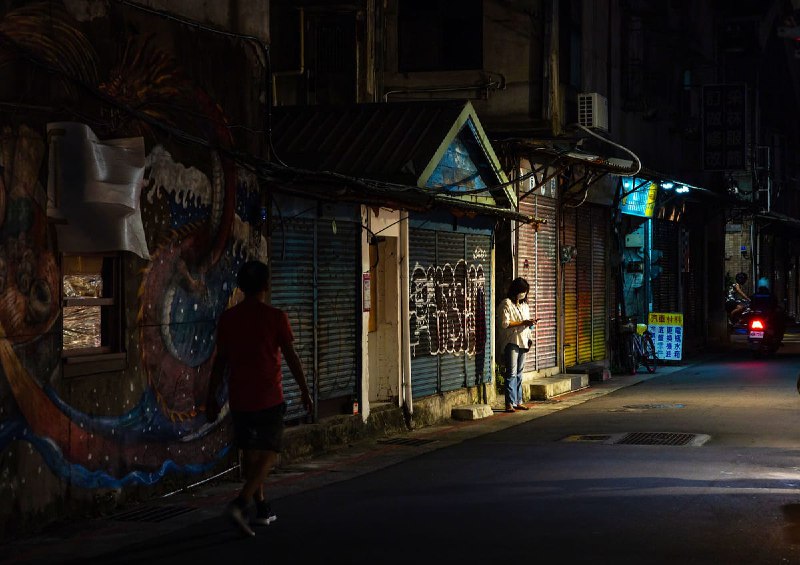 台灣警檢偵破兒少性剝削影片犯罪產業鍊，逾400名嫌犯遭逮｜Whatsnew