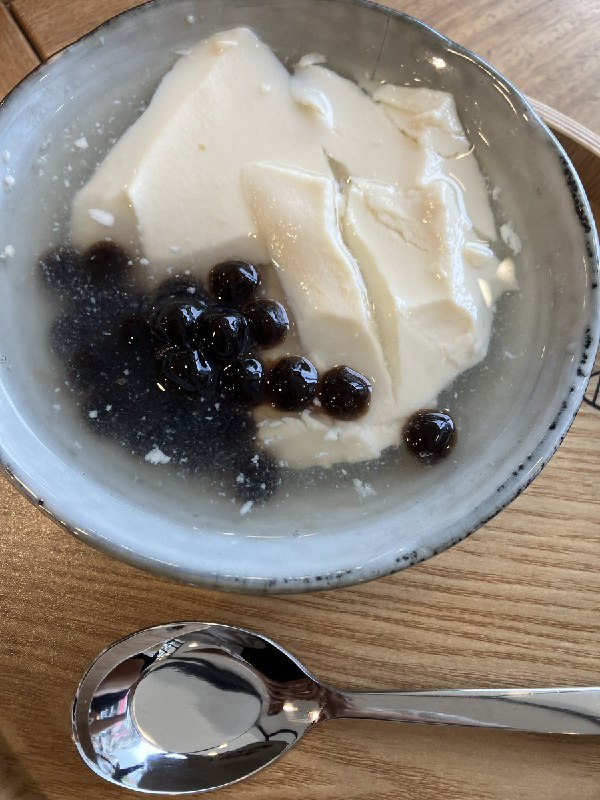 ナオミ@台湾 (@nao70h)