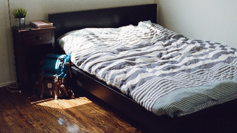 突進兒房間！花蓮媽性侵得逞 事後逼聞：小屁股肛門味｜東森新聞