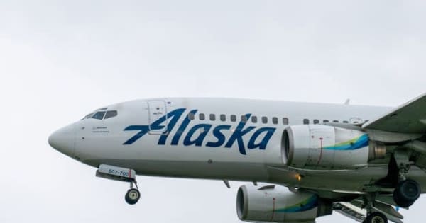 「妻だけファーストクラス」に腹を立て、牧師が機内で妻を暴行