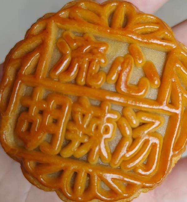 恶师傅™无业游民文具多 (@Fatal1tyV)