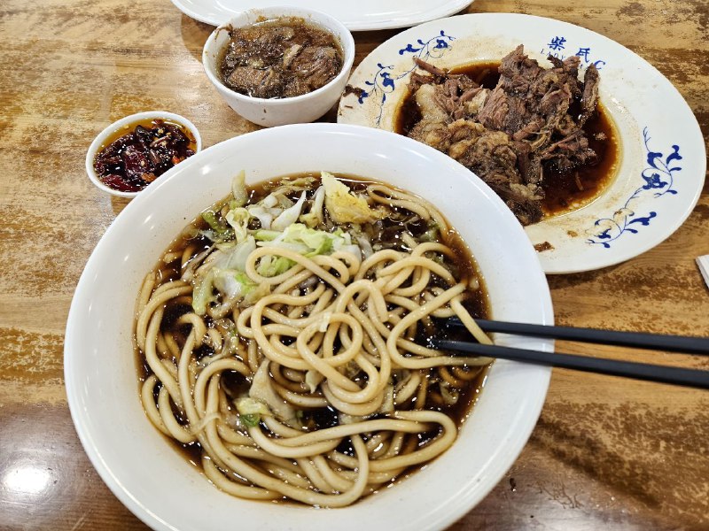 #樸素一餐 #朴素一餐 这周太累了，周末一定要吃好一点比如就连吃面都专门跑去了一家米其林（#樸素一餐 #朴素一餐 这周太累了，周末一定要吃好一点比如就连吃面都专门跑去了一家米其林（