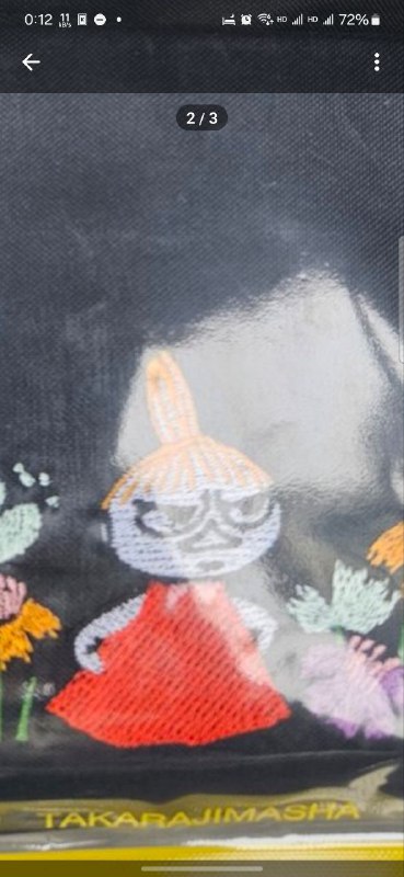 就ムーミン我其实是知道的……但是只知道左边那个叉着腰的这位妹子你谁啊！啊？这包还是限量款，emmmmm就ムーミン我其实是知道的……但是只知道左边那个叉着腰的这位妹子你谁啊！啊？这包还是限量款，emmmmm