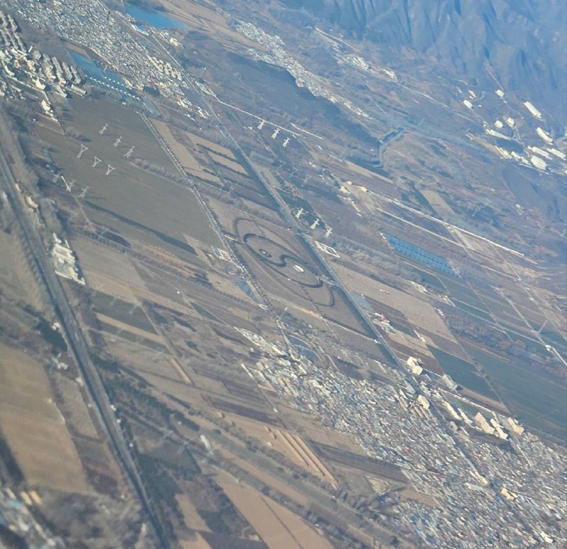 離陸と着陸で、素晴らしい景色に2回も出会えて、超ラッキーじゃん🥰離陸と着陸で、素晴らしい景色に2回も出会えて、超ラッキーじゃん🥰