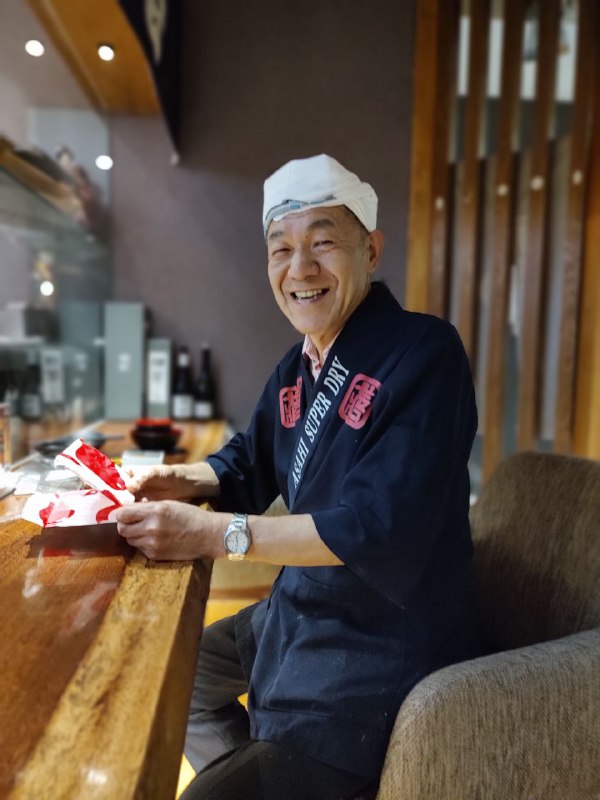 今天也是一整天都和语伴一起度过！🥰​晚餐去的这家日料店非常不一般