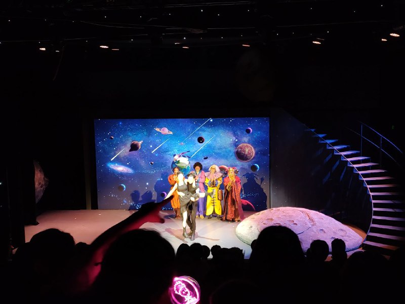 今天去看了《小王子》音乐剧